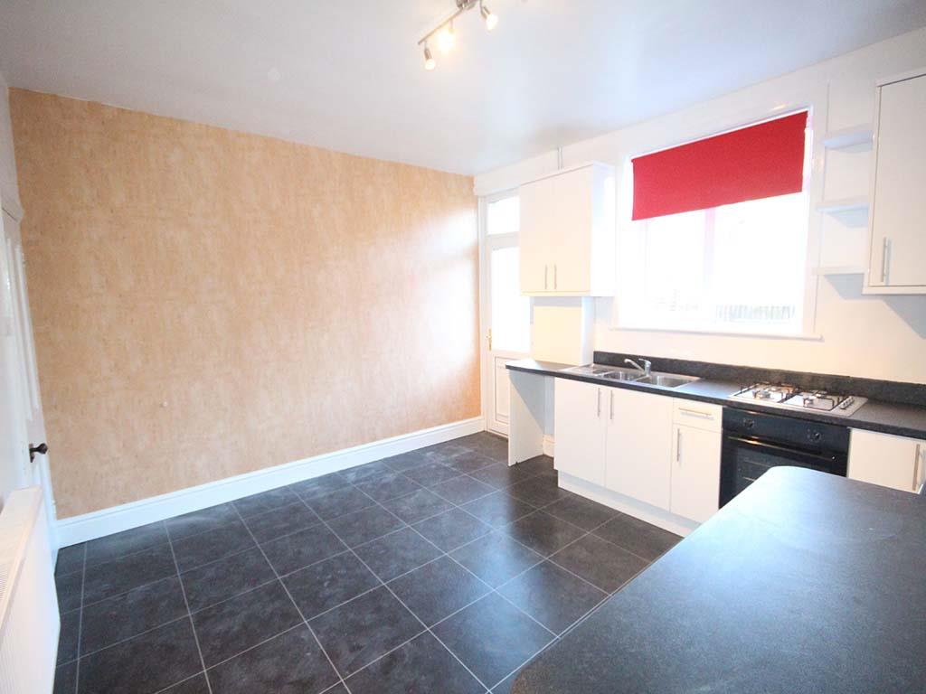 2 bedroom mid terrace house Let Agreed in Earby - IMG_4791.jpg